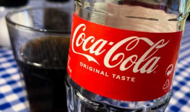 Urban Myth or Truth - Did Coca-Cola Used to Contain Cocaine?