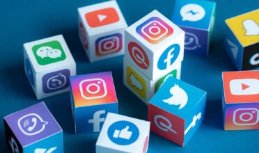 how to use social media for business